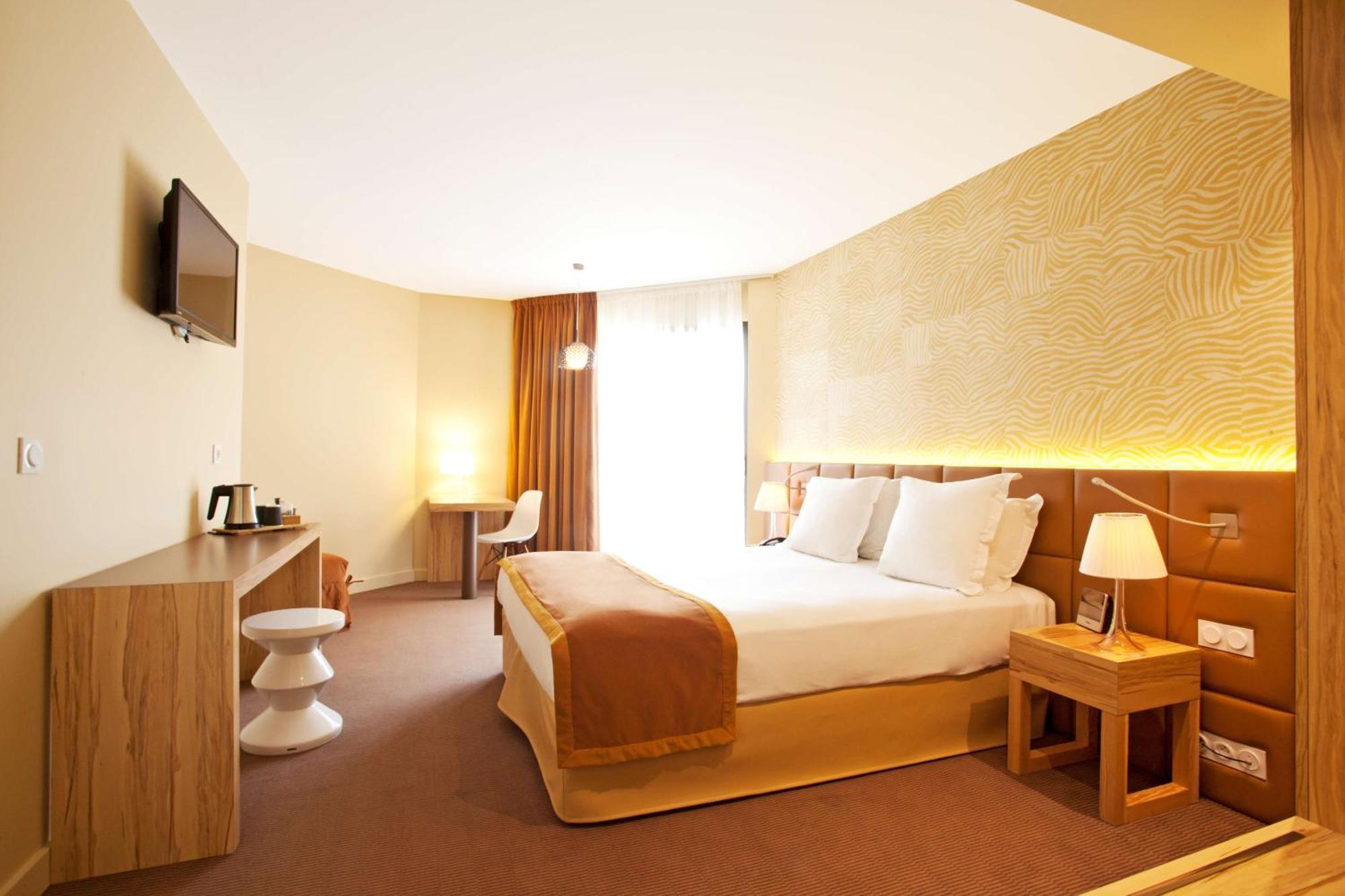 Golden Tulip Avignon Le Paradou Buitenkant foto